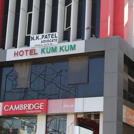 Hotel Kum Kum Adalaj Eksteriør bilde