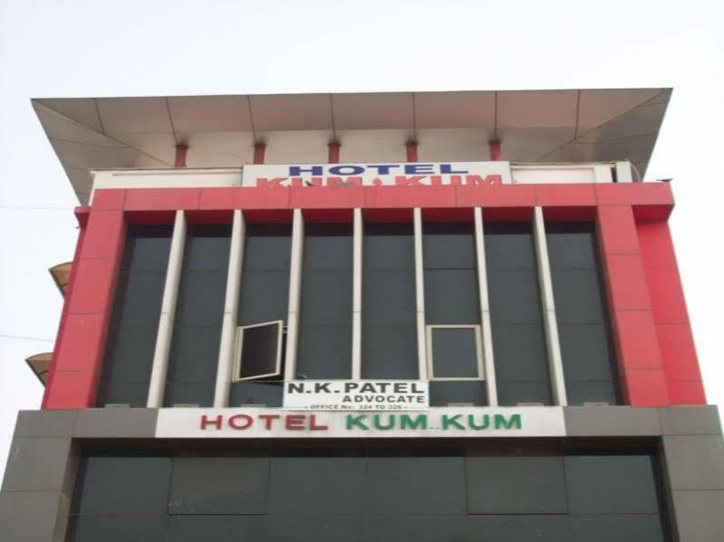 Hotel Kum Kum Adalaj Eksteriør bilde